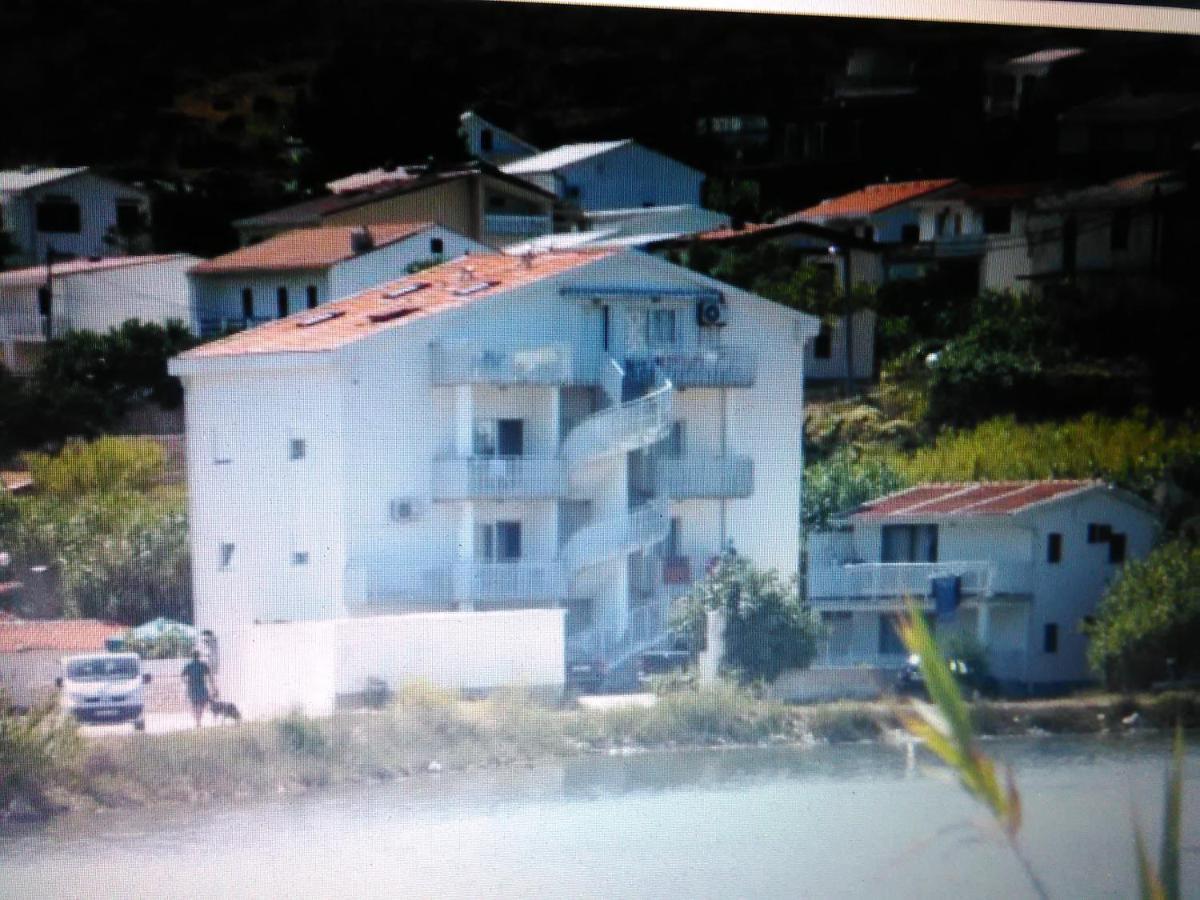 Apartmani Maja Pag Town Exteriér fotografie